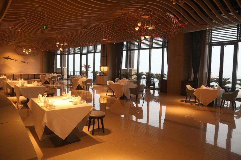 Mangrove Tree Resort World Qingdao Exterior photo