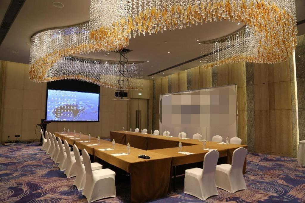 Mangrove Tree Resort World Qingdao Exterior photo