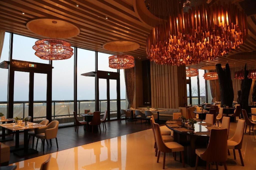 Mangrove Tree Resort World Qingdao Exterior photo